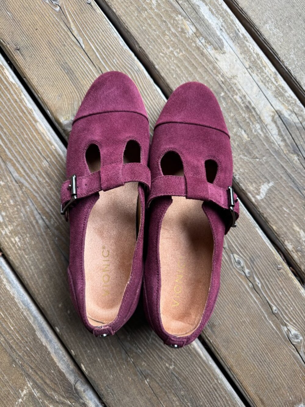 Vionic Carmen T-Strap Port Wine Colored Suede Loafers in Women's 8.5/EU 39 - Picture 8 of 16